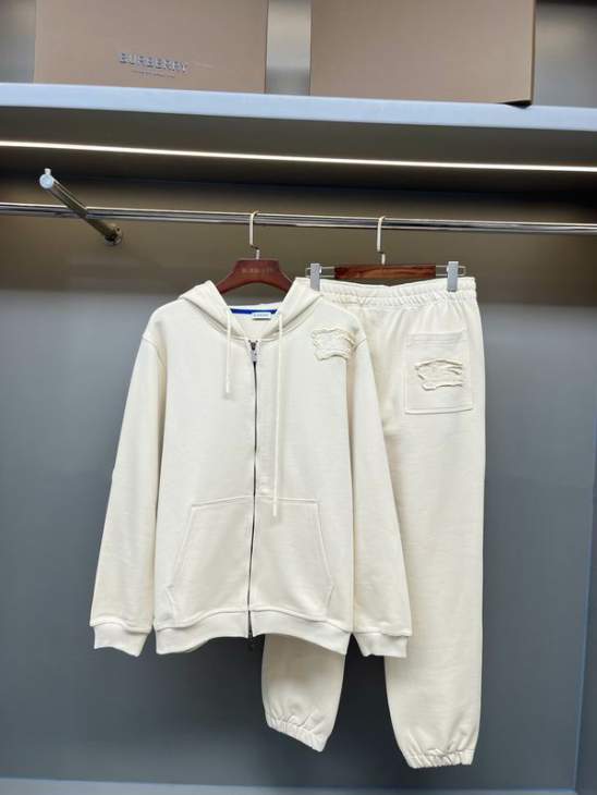 Picture of Burberry Sweater Suits _SKUBurberryS-2XLaztx8688869037836